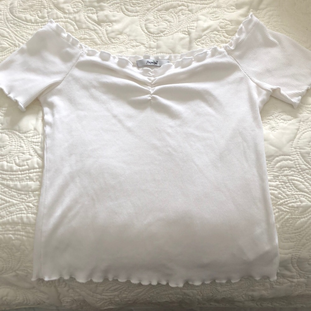 Off-the-shoulder Papaya shirt